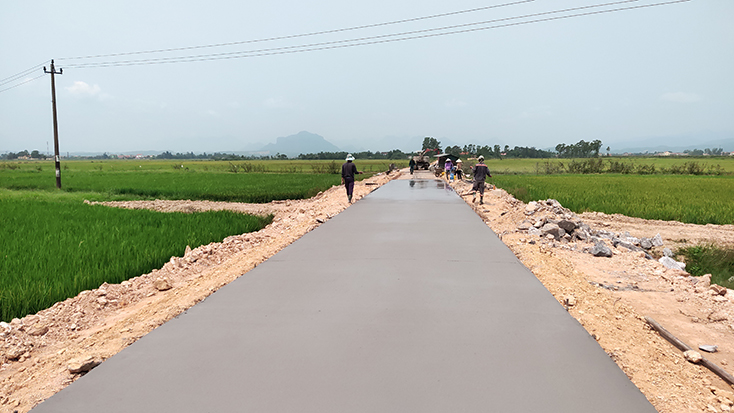 Quảng Ninh: Phát triển kết cấu hạ tầng giao thông nông thôn theo hướng đồng bộ