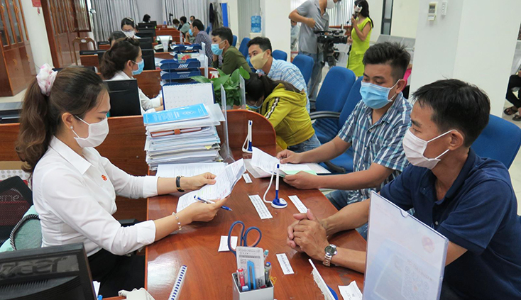 Xây dựng Đề án phân cấp trong giải quyết thủ tục hành chính