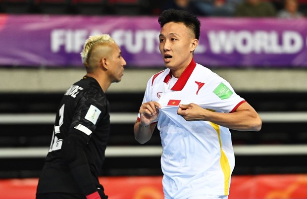 Tuyển futsal Việt Nam thắng nghẹt thở Panama, 'sáng cửa' có vé đi tiếp