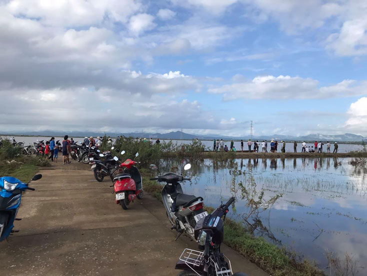 Lệ Thủy: Một người dân tử vong nghi do sét đánh