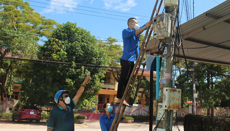 Phát huy nguồn lực đảng viên xuất ngũ