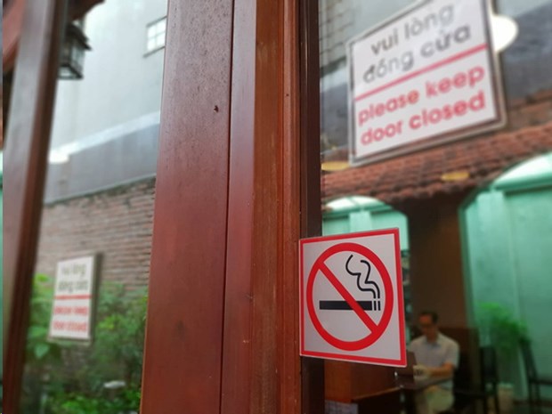 Việt Nam có 15 triệu người hút thuốc: Nhiều nguy cơ khi mắc COVID-19
