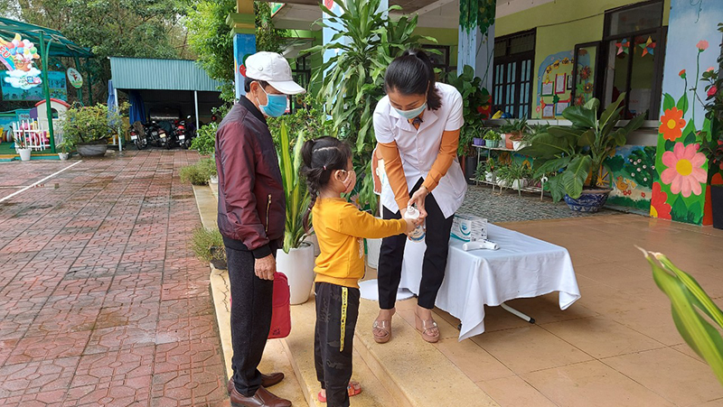 TP. Đồng Hới: Chuyển trạng thái dạy học kết hợp trực tiếp và trực tuyến