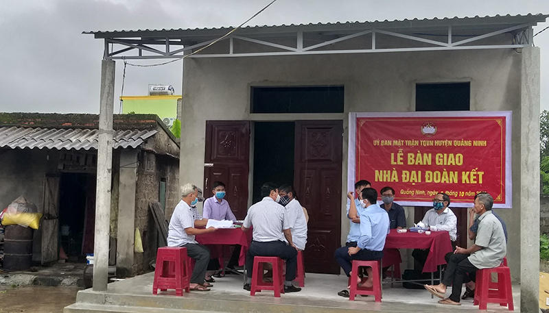 Niềm vui trong những ngôi nhà "Đại đoàn kết"