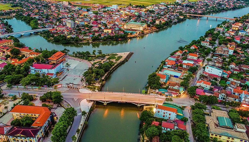 Dòng Kiến Giang xanh