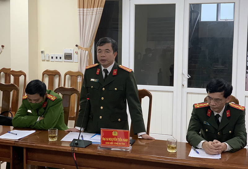Giám đốc Công an tỉnh làm việc với Ban Thường vụ Huyện ủy Quảng Trạch về đảm bảo ANTT