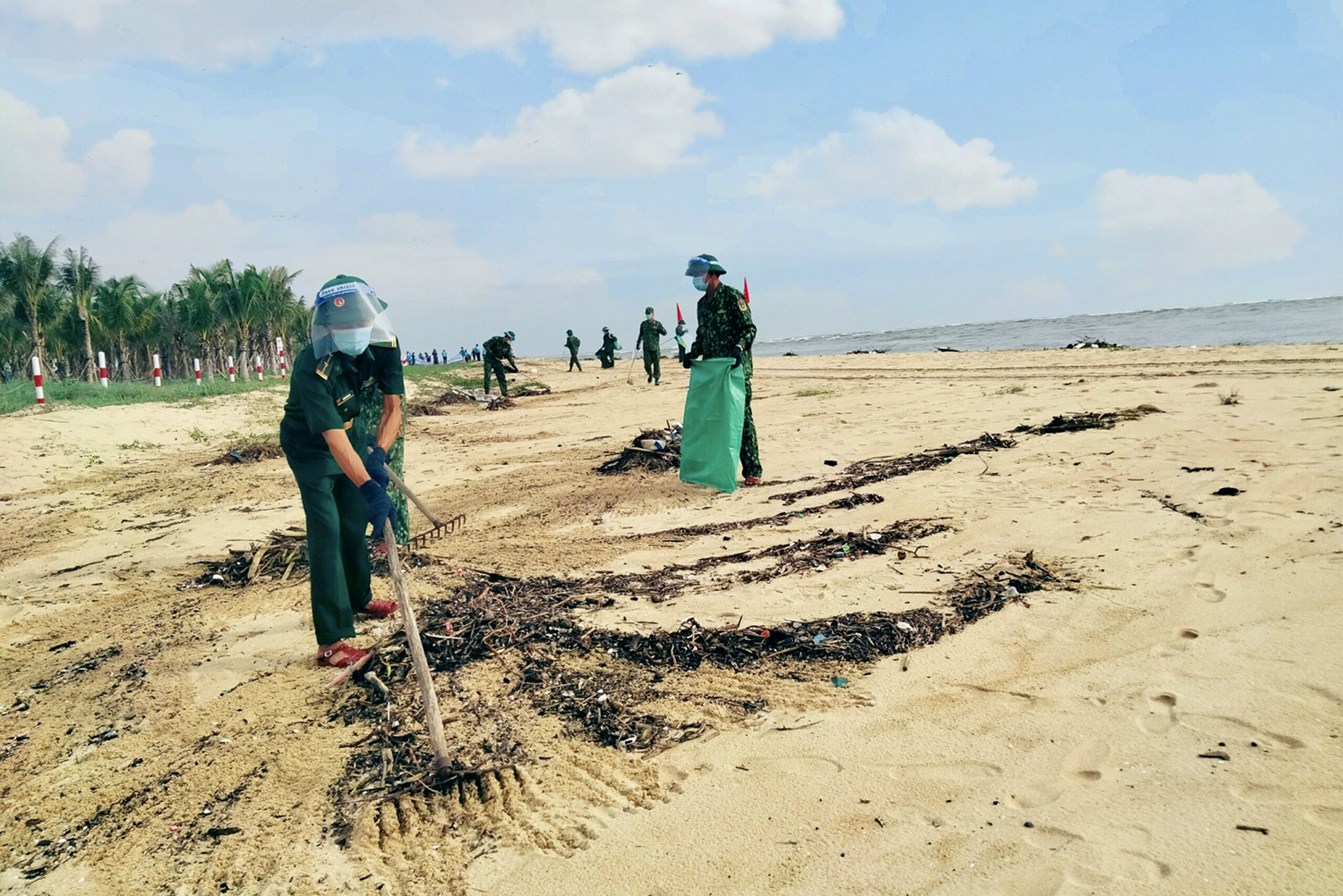 Ngành Tài nguyên và Môi trường: Vượt khó để hoàn thành nhiệm vụ