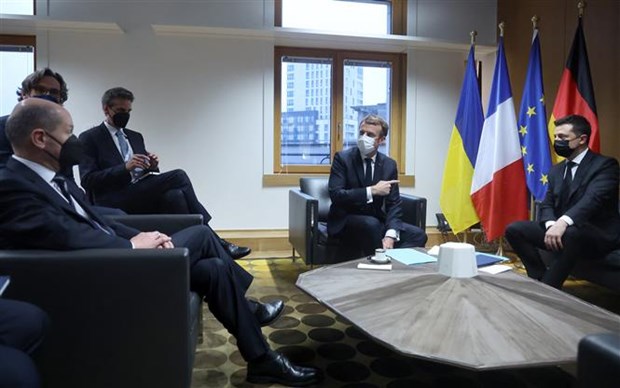 Bầu cử Tổng thống Pháp 2022: Ông Macron dẫn đầu trong thăm dò dư luận