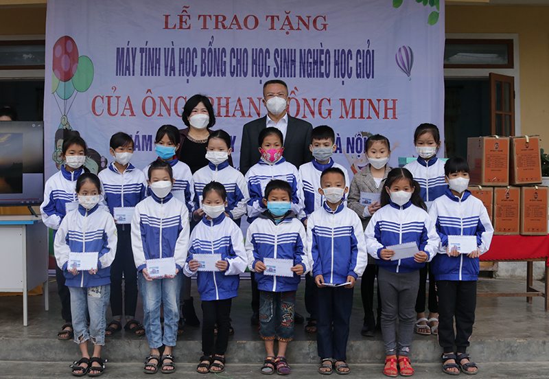 Tăng cường lãnh đạo, chỉ đạo công tác khuyến học, khuyến tài và xây dựng xã hội học tập