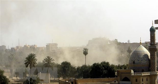 Tên lửa rơi trúng khu vực sân bay Baghdad và gần căn cứ quân sự Mỹ