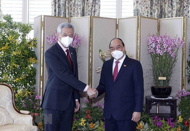 Chủ tịch nước Nguyễn Xuân Phúc hội đàm với Thủ tướng Singapore