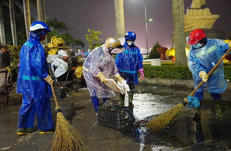 Tích cực thu gom, xử lý chất thải rắn sinh hoạt