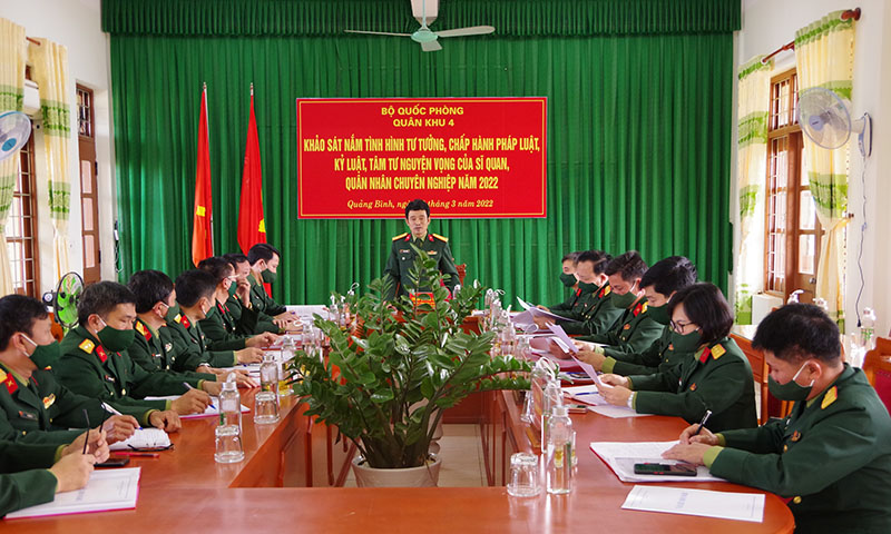 Quân khu 4 khảo sát tình hình tư tưởng, chấp hành pháp luật, kỷ luật tại Quảng Bình