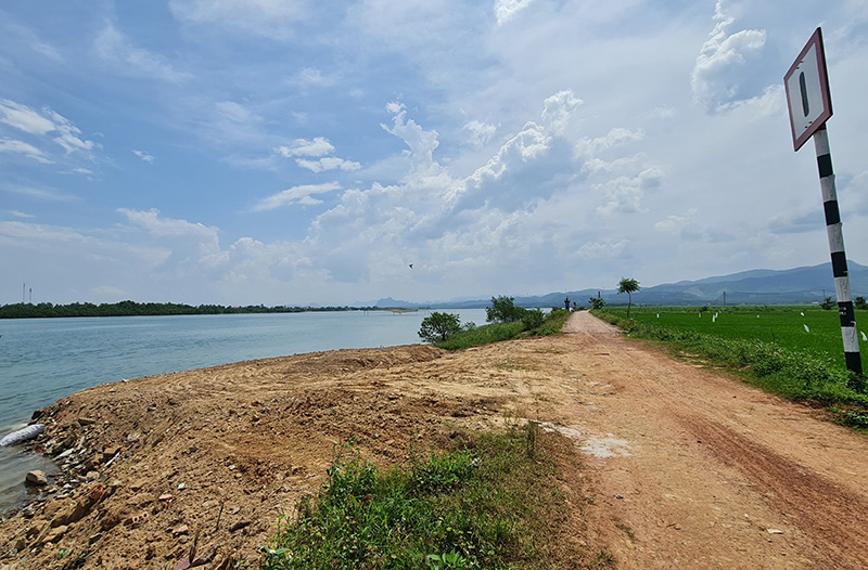 Công ty TNHH Xây dựng Lương Ninh: Có vi phạm quy định về hành lang bảo vệ đê điều?