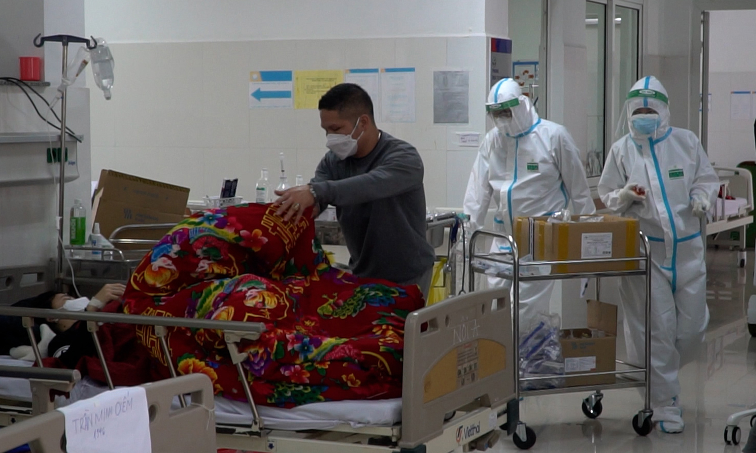 Bản tin Covid-19: Thêm 1 bệnh nhân nhập viện