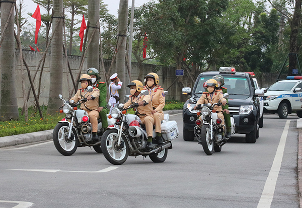 Tăng cường thực hiện các giải pháp bảo đảm trật tự an toàn giao thông, kiềm chế tai nạn giao thông trên địa bàn tỉnh