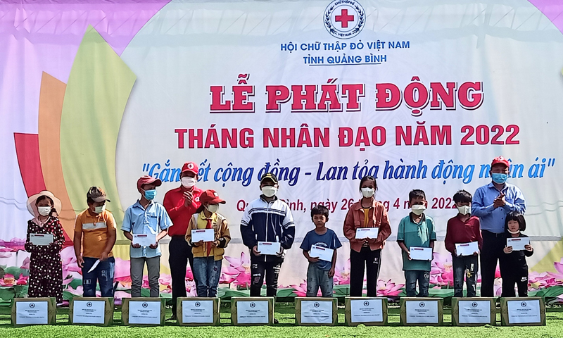 Lễ phát động Tháng Nhân đạo năm 2022