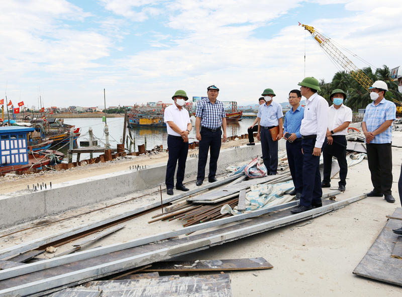 TP. Đồng Hới: Bảo đảm tiến độ các công trình đang xây dựng trên địa bàn