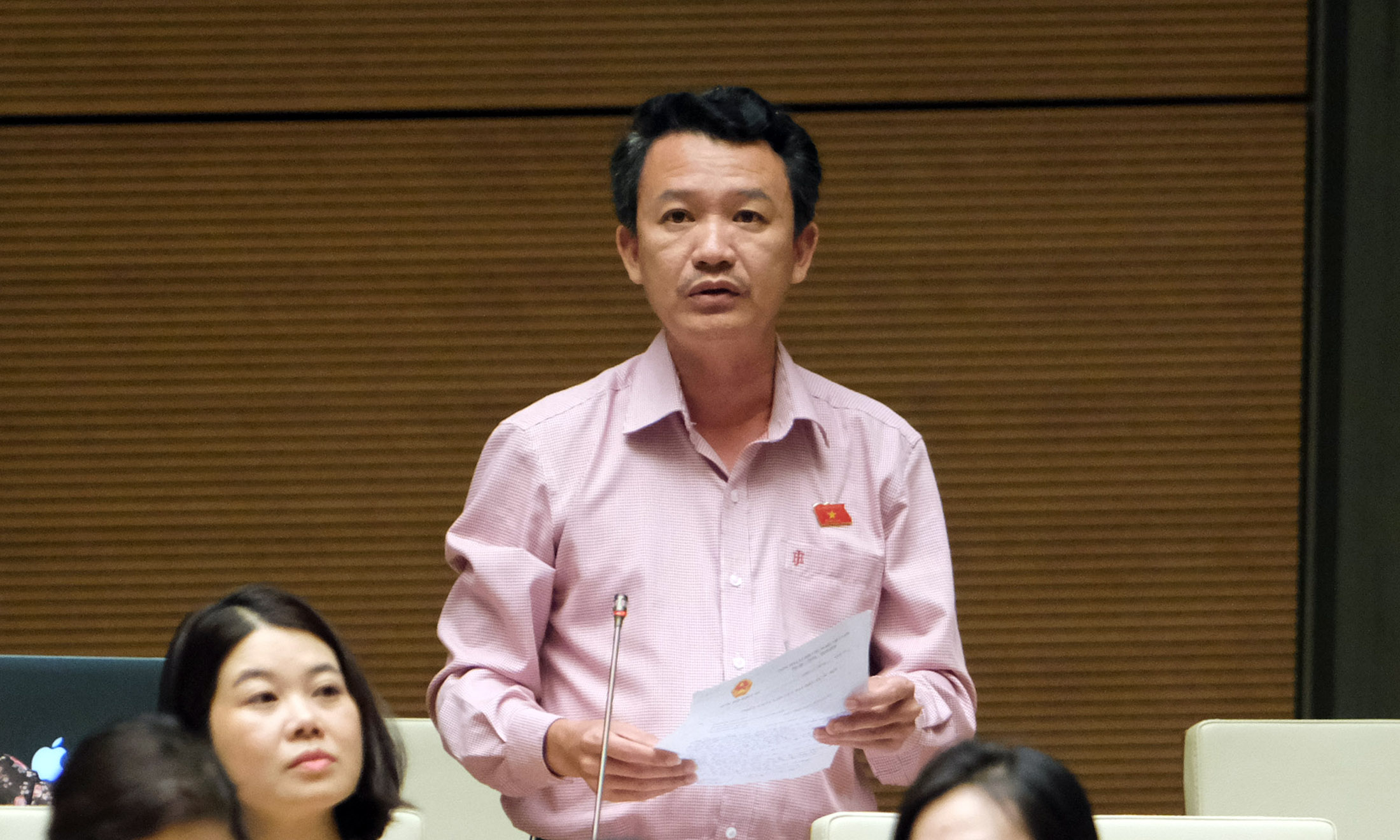 Đại biểu Trần Quang Minh chất vấn Bộ trưởng Bộ Giao thông vận tải