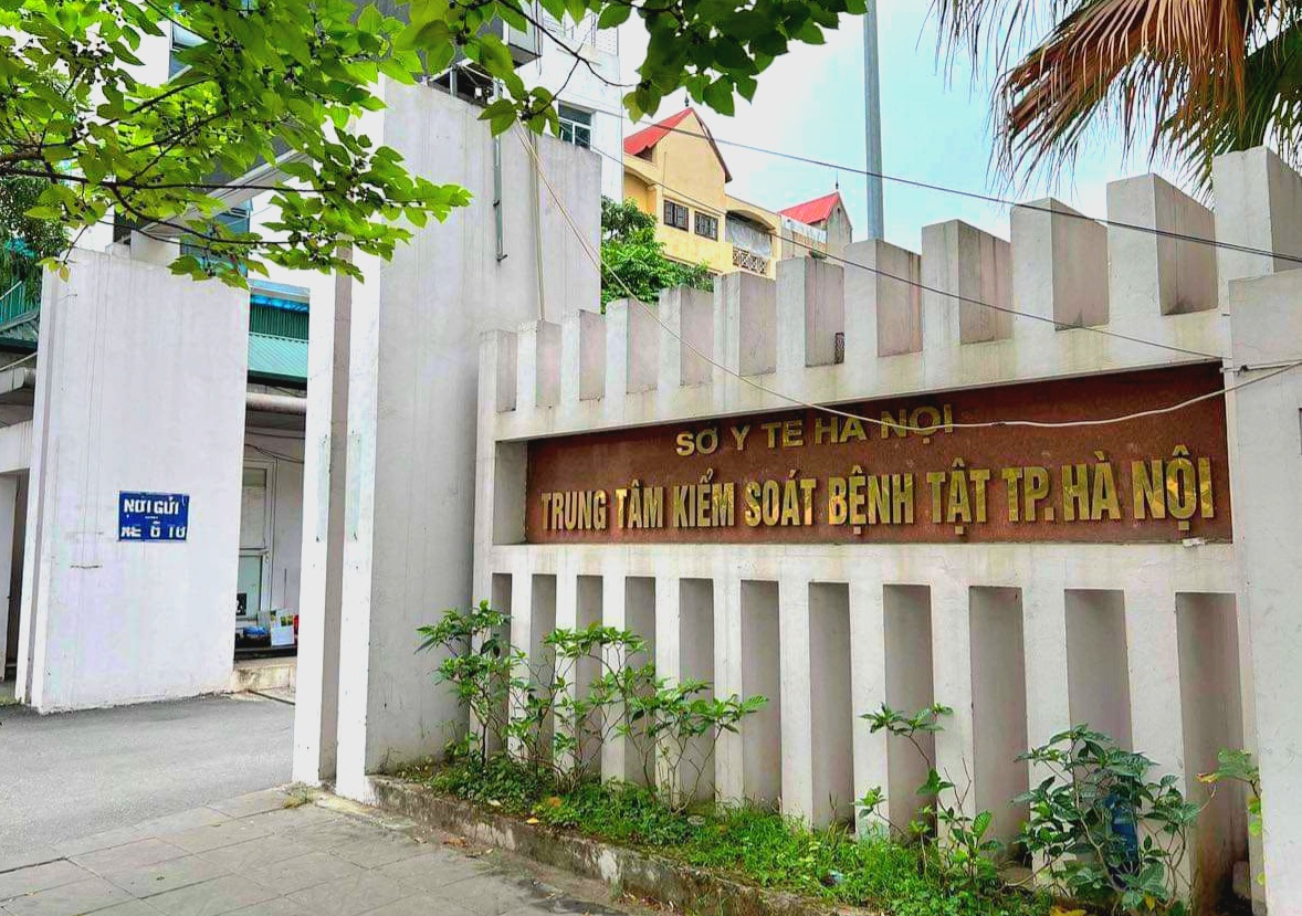 Bắt khẩn cấp Giám đốc CDC Hà Nội liên quan đến Việt Á