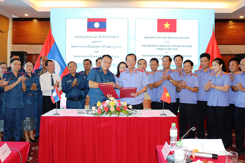 Tăng cường hợp tác ngành Kiểm sát 2 tỉnh Quảng Bình-Khăm Muộn