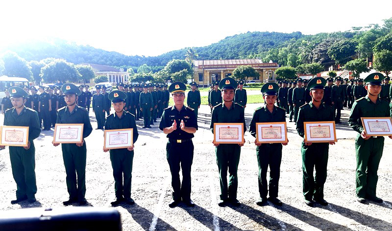 BCH BĐBP Quảng Bình: Bế giảng huấn luyện chiến sĩ mới năm 2022