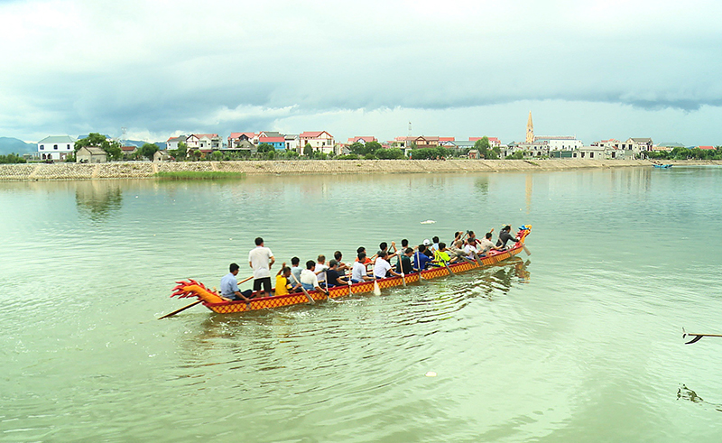 TX. Ba Đồn: Sẵn sàng cho giải đua thuyền truyền thống trên sông Gianh