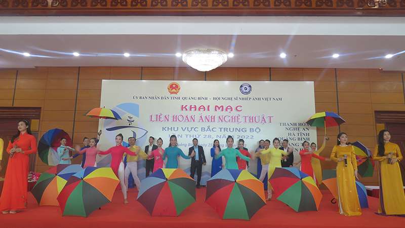 Khai mạc liên hoan ảnh nghệ thuật khu vực Bắc Trung bộ lần thứ 28 năm 2022