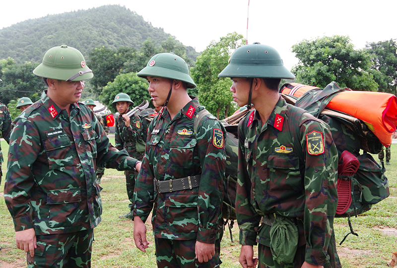 Bộ CHQS tỉnh triển khai các phương án phòng, chống mưa lớn, giông lốc