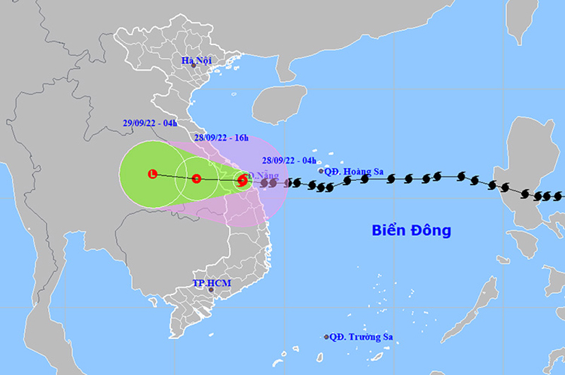 Bão Noru đổ bộ vào khu vực Thừa Thiên - Huế đến Quảng Ngãi, sức gió giật cấp 13