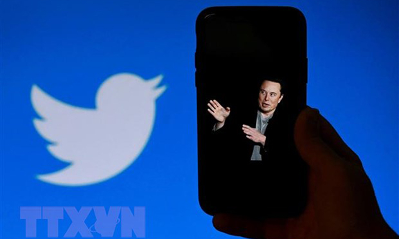 Tỷ phú Elon Musk chính thức tiếp quản điều hành mạng xã hội Twitter