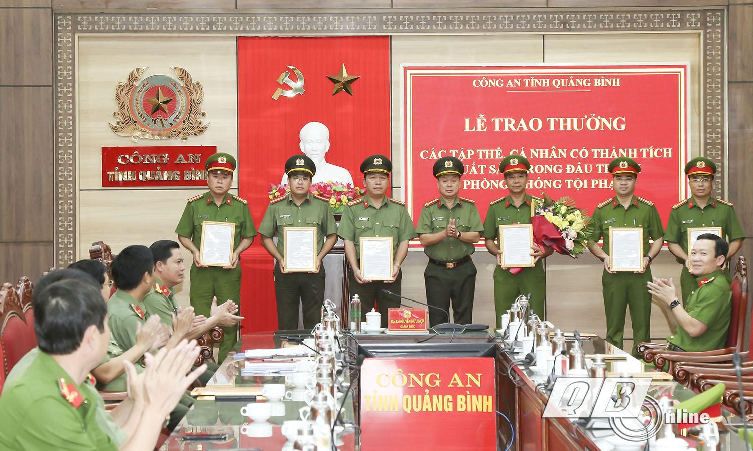 Trao thưởng công an các đơn vị, địa phương có thành tích xuất sắc trong 2 chuyên án lớn