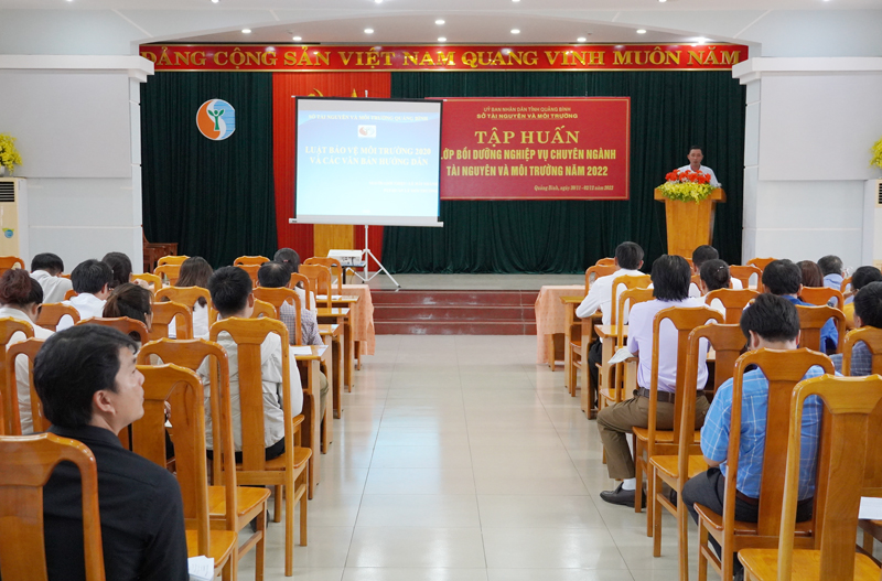 Tập huấn bồi dưỡng chuyên ngành Tài nguyên và Môi trường