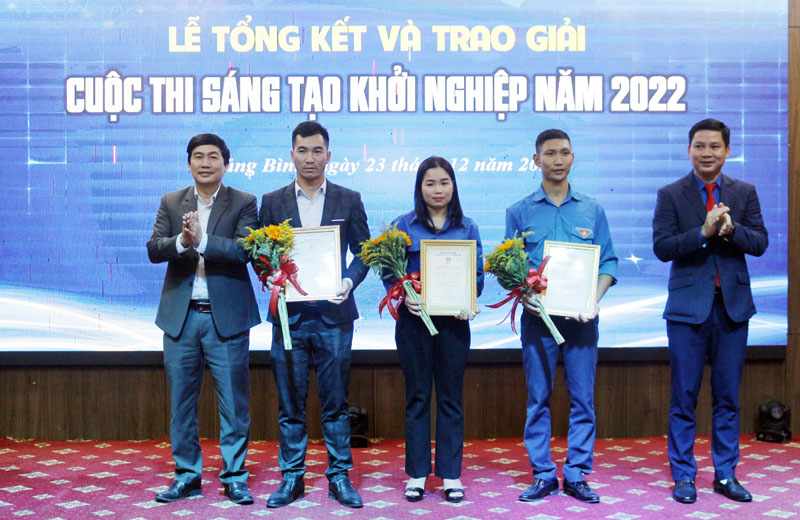 Trao giải cuộc thi Sáng tạo khởi nghiệp năm 2022