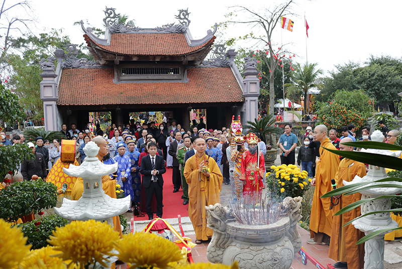 Khai hội di tích lịch sử Quốc gia chùa Hoằng Phúc năm 2023