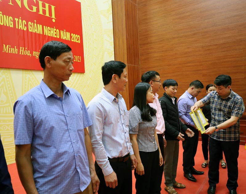 Triển khai công tác giảm nghèo năm 2023