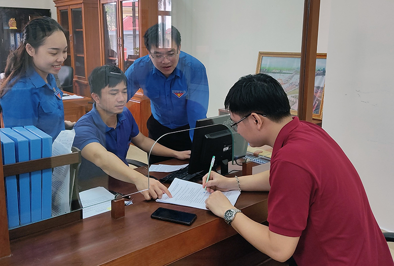 Hơn 2.000 lượt người nộp thuế được hỗ trợ quyết toán thuế