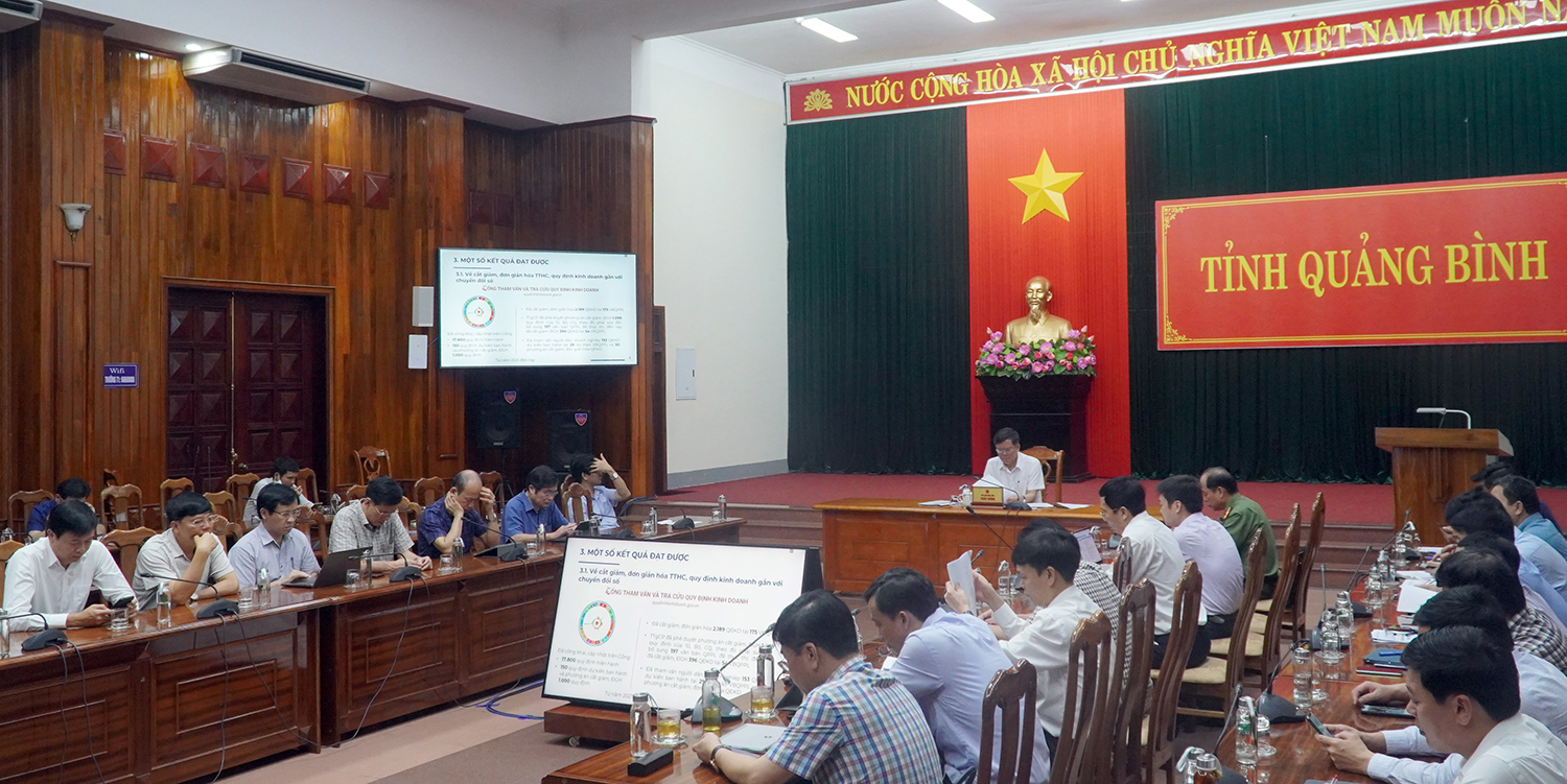 Cải cách thủ tục hành chính gắn với chuyển đổi số, phục vụ người dân và doanh nghiệp