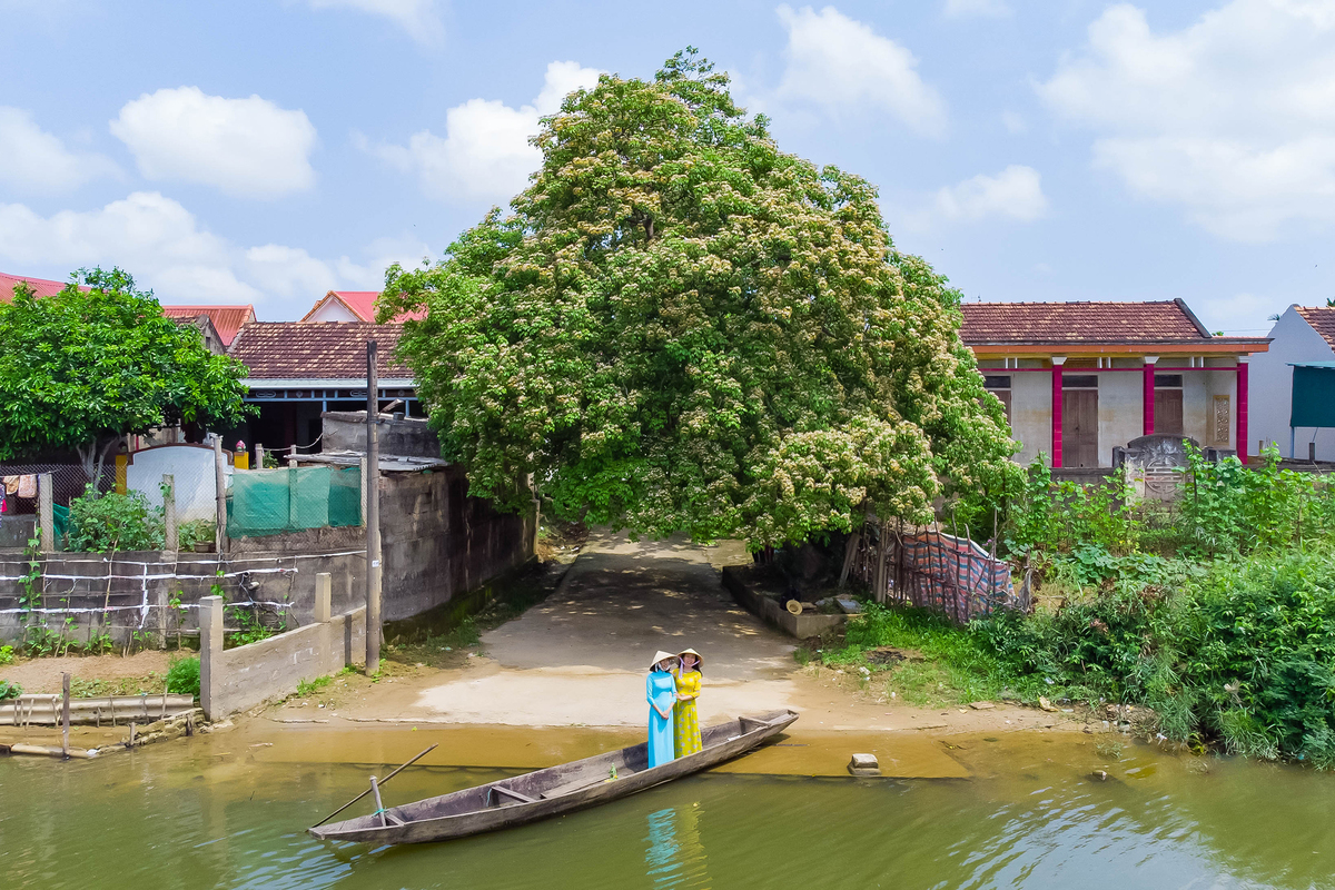 Dòng sông bên ngôi nhà Đại tướng