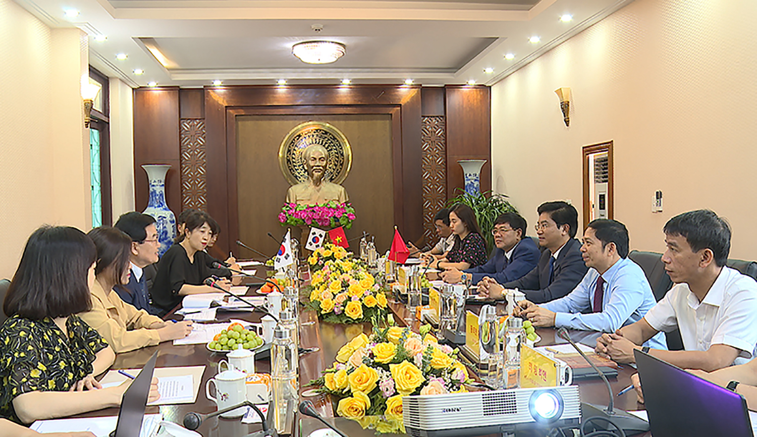 TX. Ba Đồn và quận Buk-gu hợp tác phát triển kinh tế