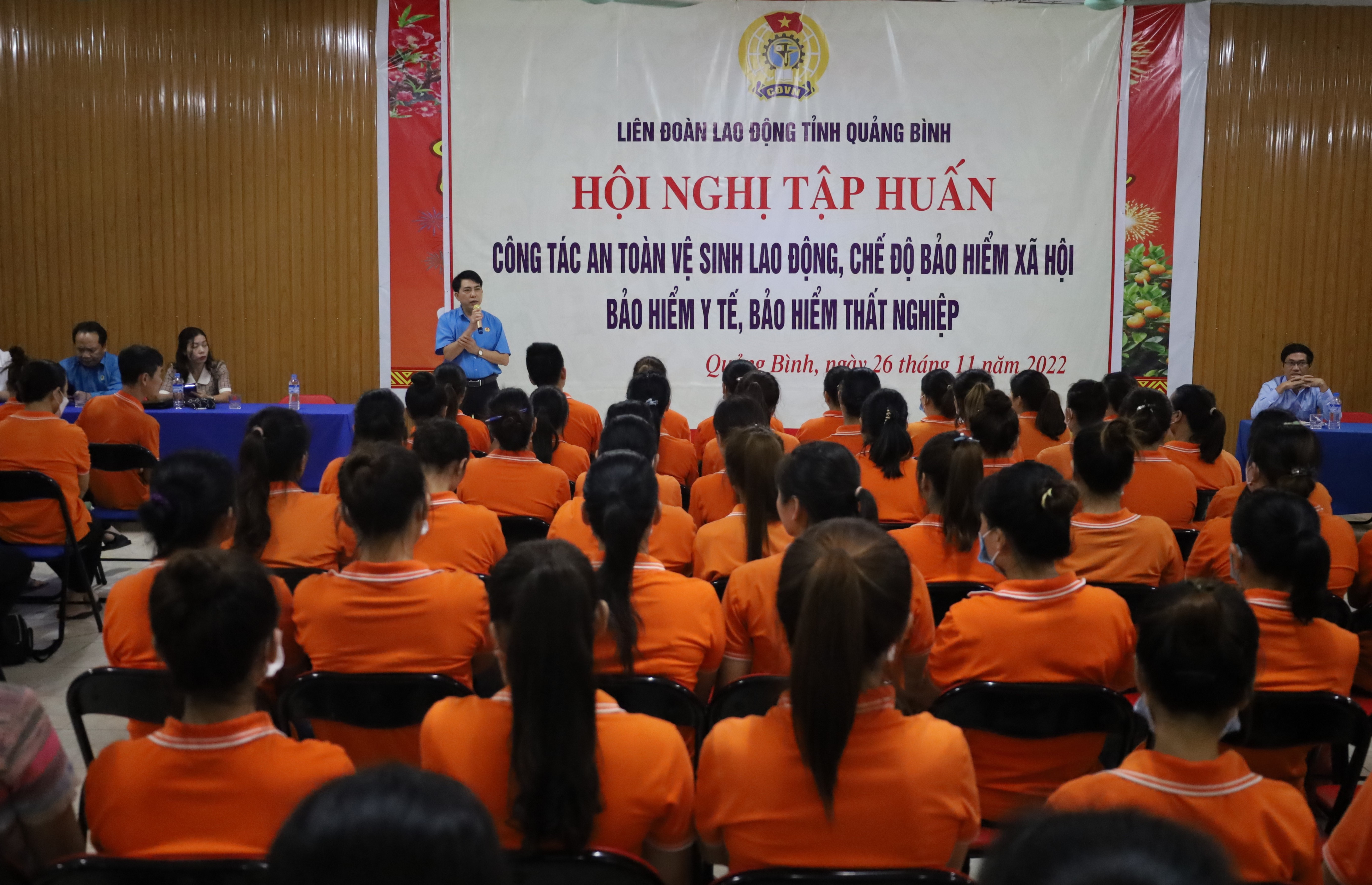 Phối hợp chăm lo, bảo vệ lợi ích chính đáng cho đoàn viên, người lao động