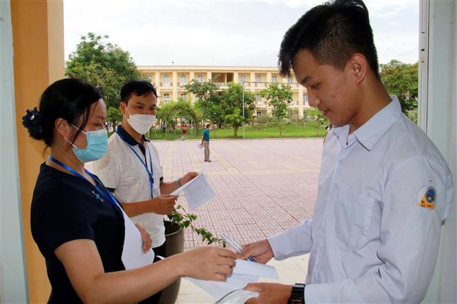 Ngày 4/5, thí sinh bắt đầu đăng ký dự thi tốt nghiệp THPT trực tuyến