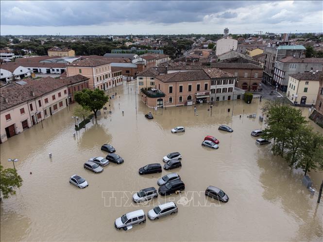 Thủ tướng Italy rút ngắn lịch trình dự Hội nghị Thượng đỉnh G7, về nước xử lý vấn đề lũ lụt