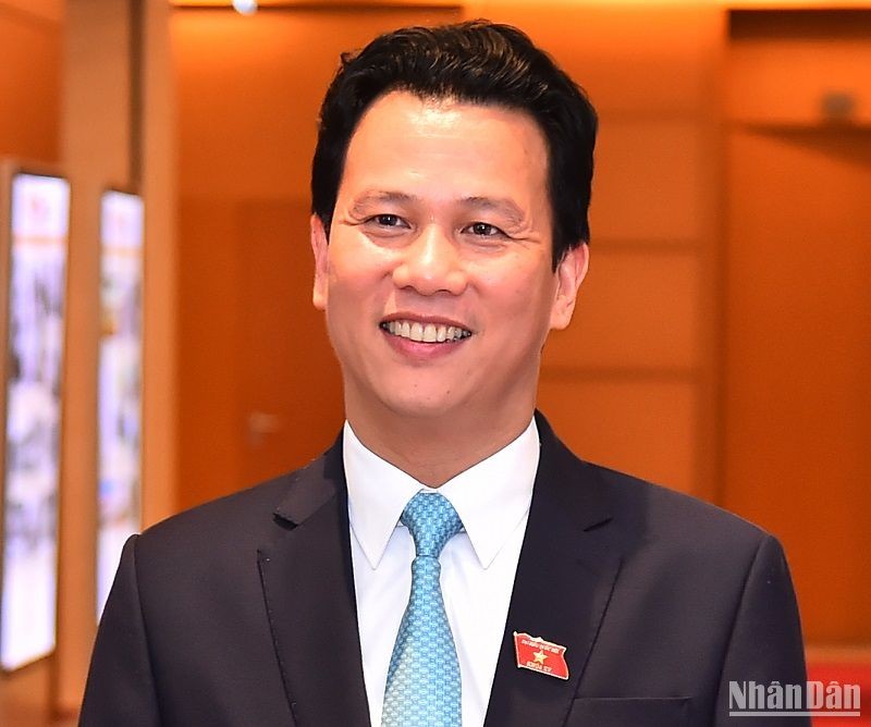 Ông Đặng Quốc Khánh được bầu giữ chức Bộ trưởng Tài nguyên và Môi trường