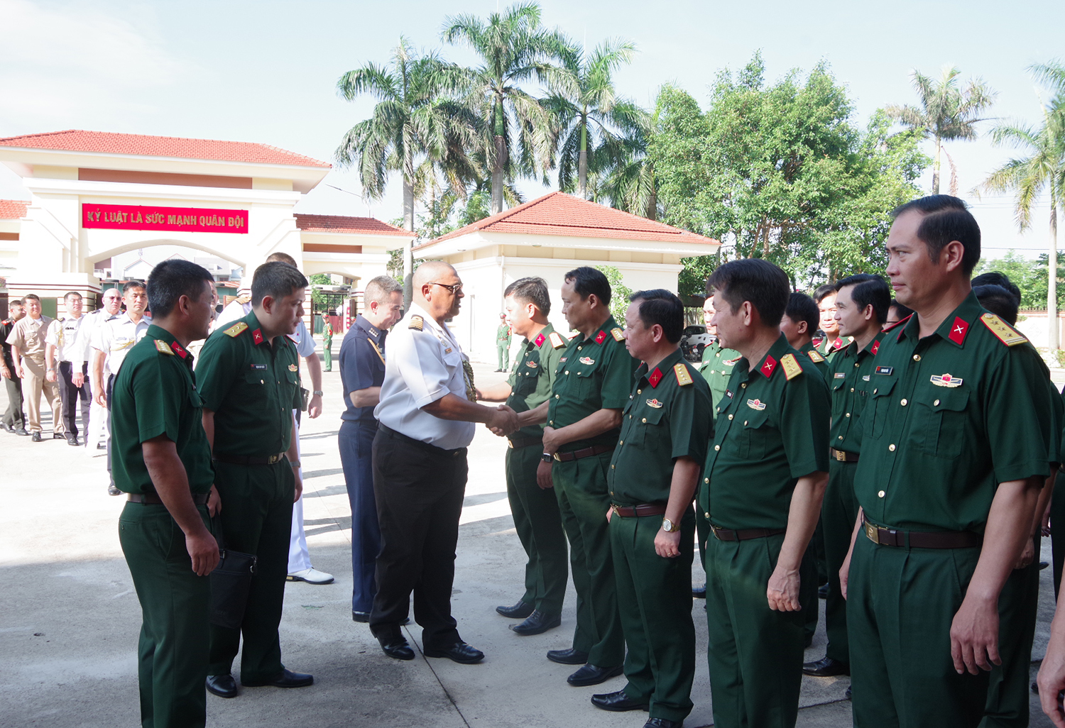 Mong muốn tăng cường sự hiểu biết lẫn nhau về lĩnh vực quân sự quốc phòng với các nước trên thế giới