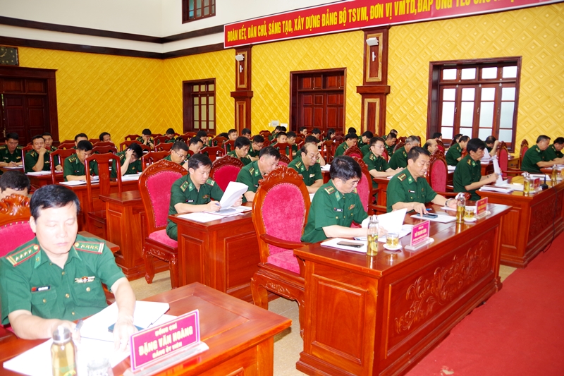 Sơ kết 5 năm thực hiện Nghị quyết số 24 của Bộ Chính trị về Chiến lược Quốc phòng Việt Nam.