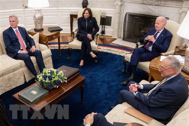 Tổng thống Joe Biden khẳng định Mỹ sẽ tránh được nguy cơ vỡ nợ