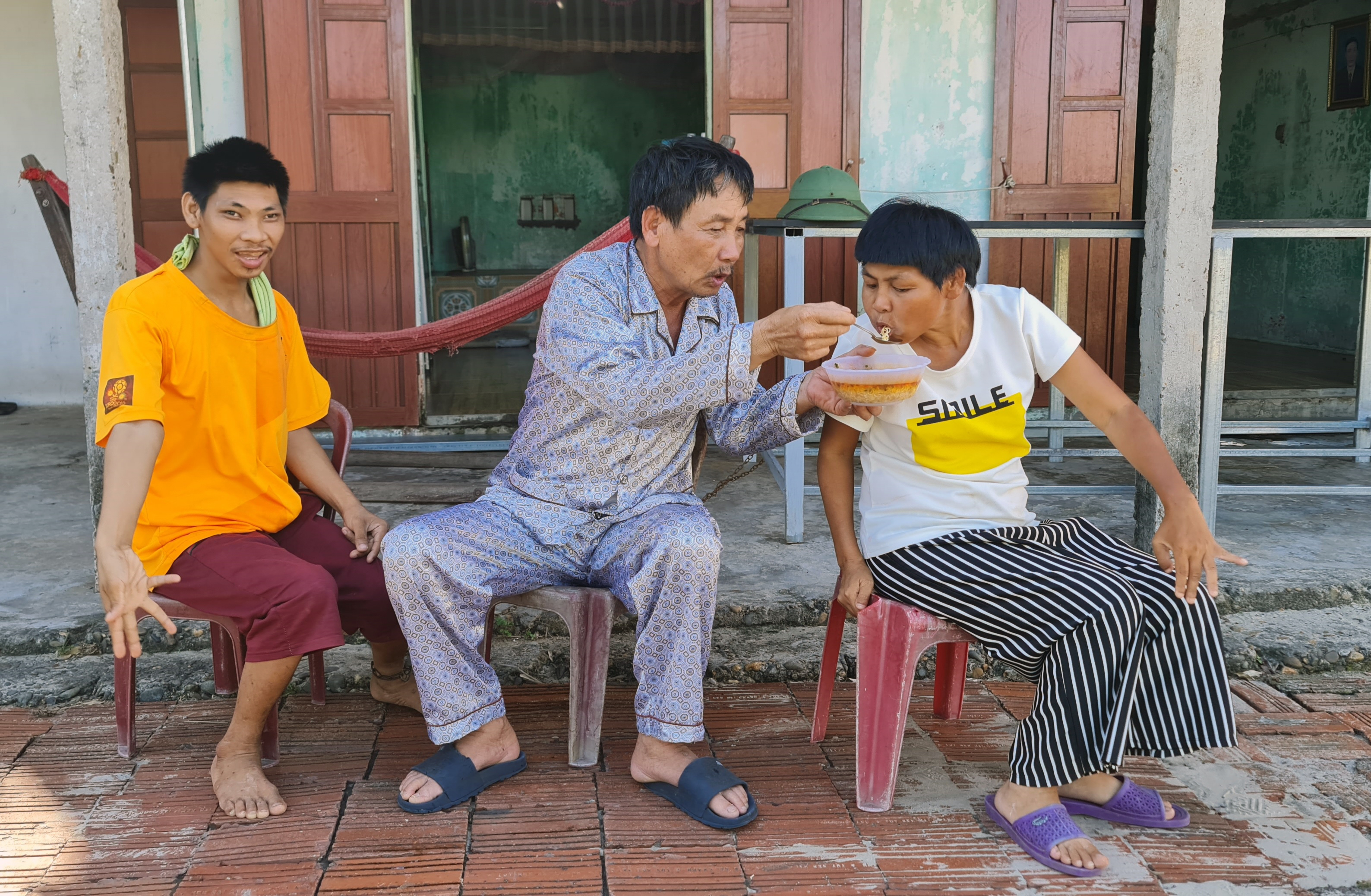 Hoàn cảnh thương tâm của một gia đình