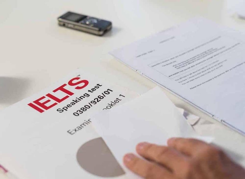 Chứng chỉ IELTS cấp sau ngày 10/9/2022 có thể dùng miễn thi Ngoại ngữ