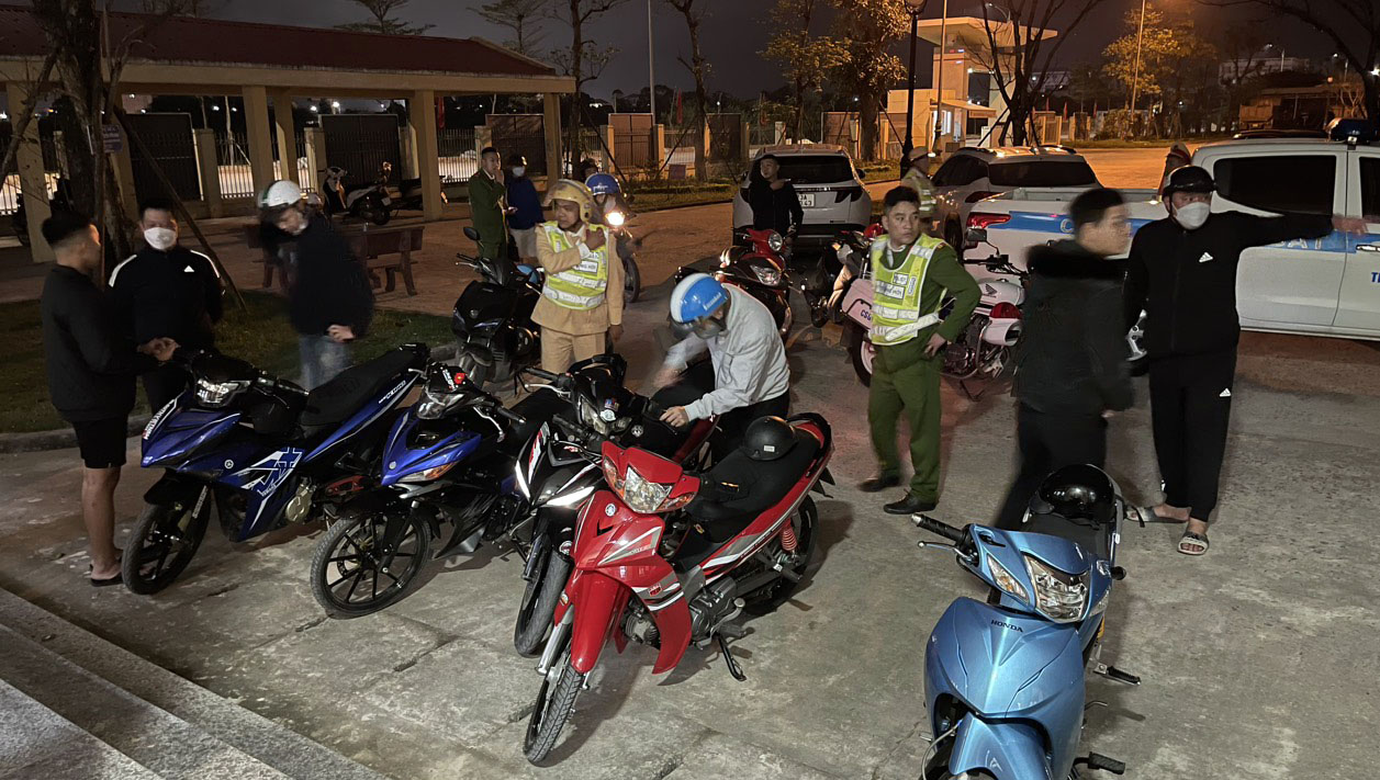 Thú "độ xe": Hiểm nguy rình rập